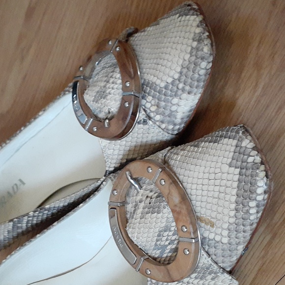 Prada Python tan leather kitten heels sz 39 9 - Picture 6 of 13